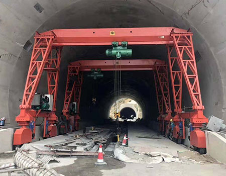 杭州隧道专用门式起重机
